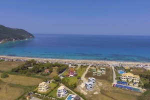 Lefkada Agios Ioannis Beach